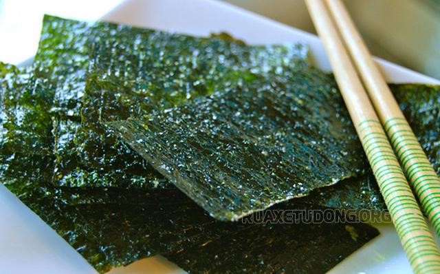 rong-bien-nori