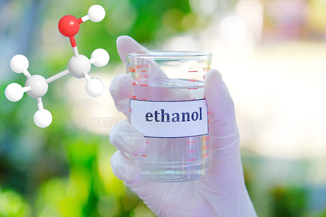 Ethanol có nhiều tên gọi khác nhau